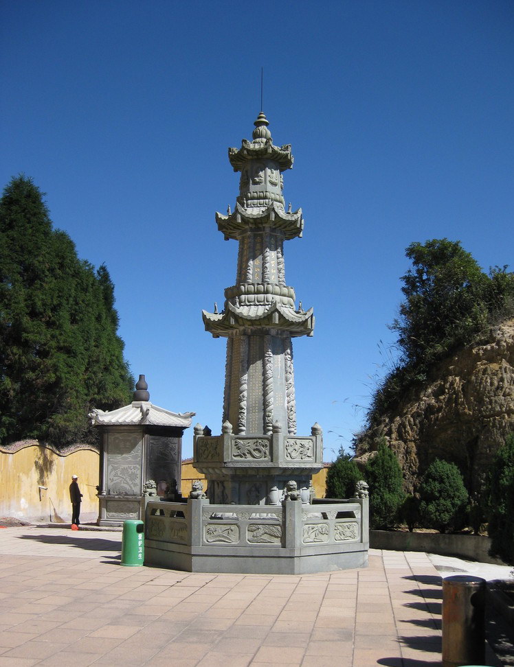 经幢12