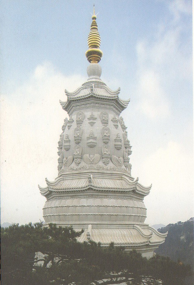 石塔05