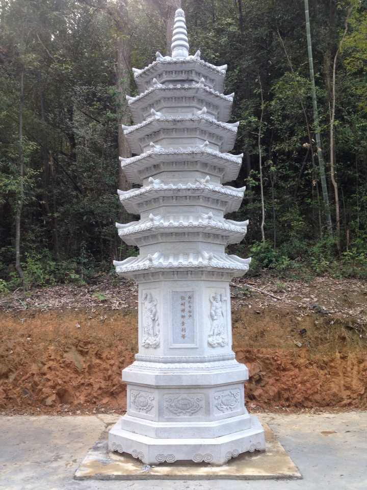 石塔09