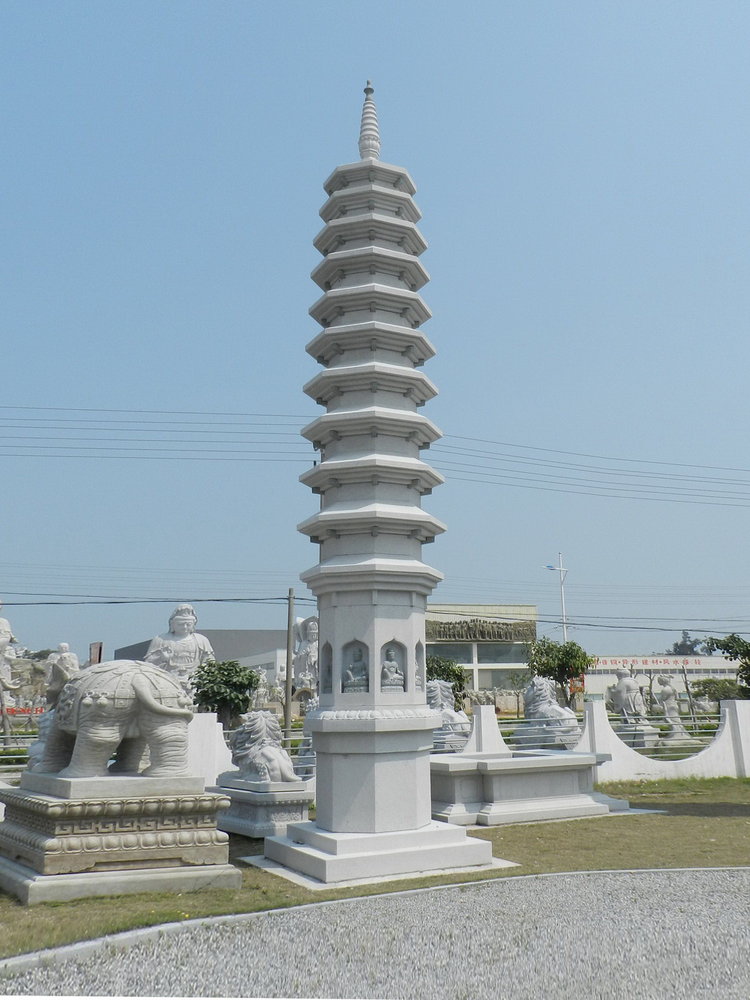 石塔31